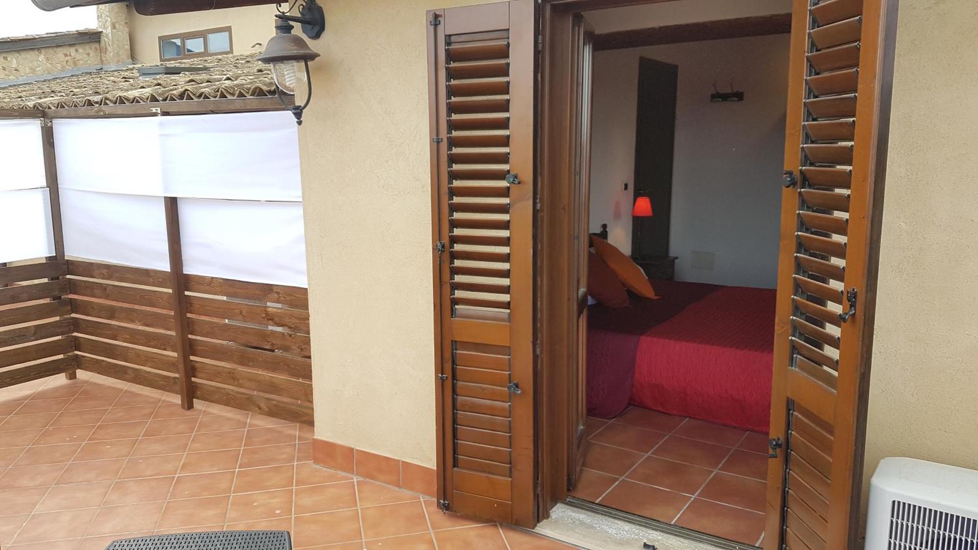 B&B Casale Siciliano Di Miryam Tiralongo 阿沃拉 外观 照片