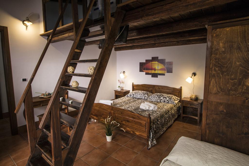B&B Casale Siciliano Di Miryam Tiralongo 阿沃拉 外观 照片